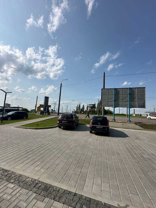 Луцьке Кільце 60м2 Здам ФАСАДНЕ приміщення з Ремонтом біля ЗУПИНКИ