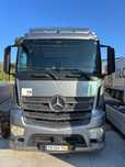Mercedes Antos 2635, 9 m de caixa isotérmica c/plat., nacional, 2014