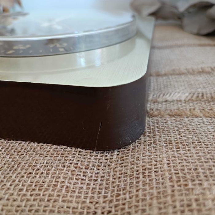 Zegar ścienny kwarcowy złoty