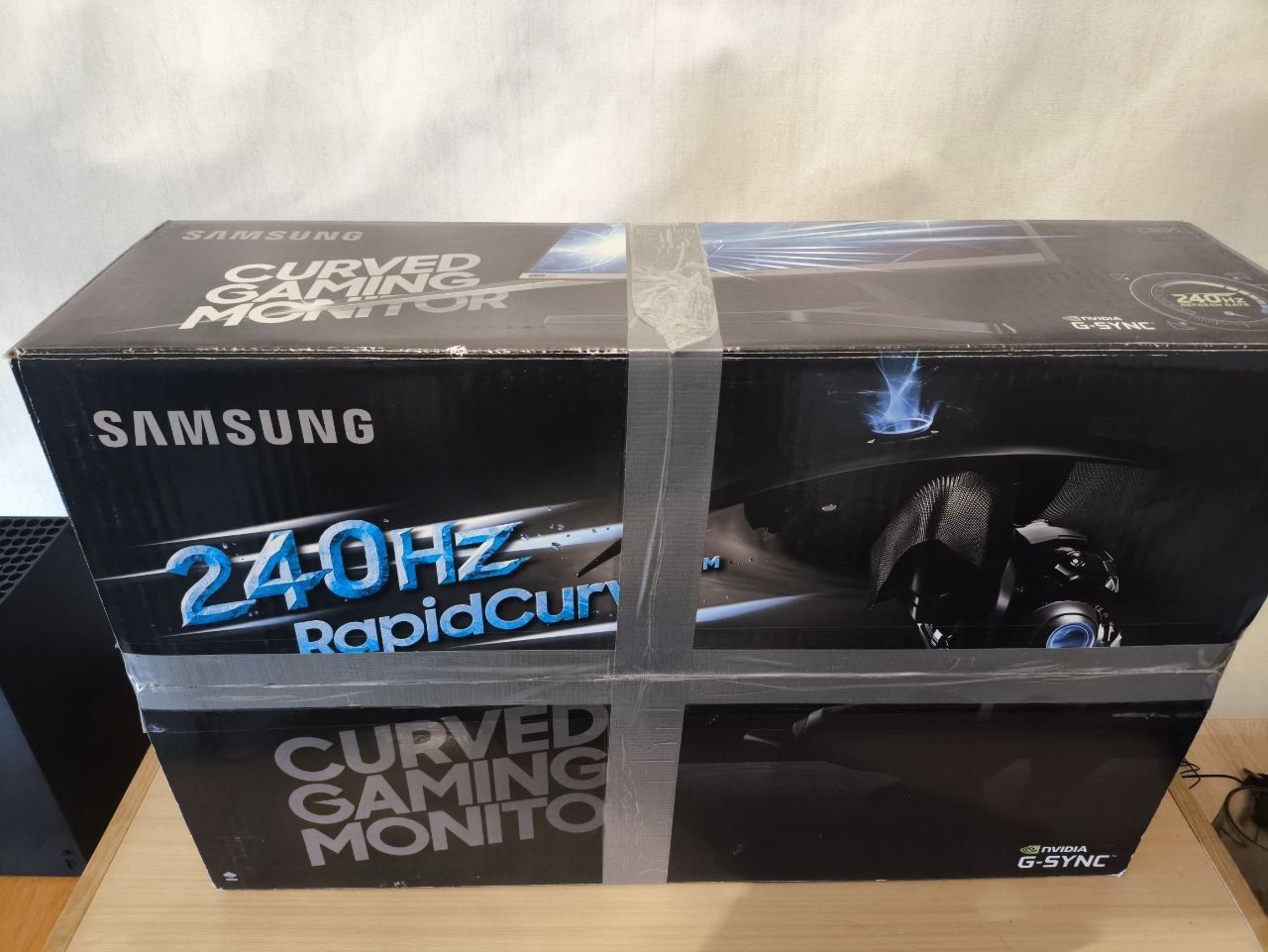Samsung CRG5. Игровой