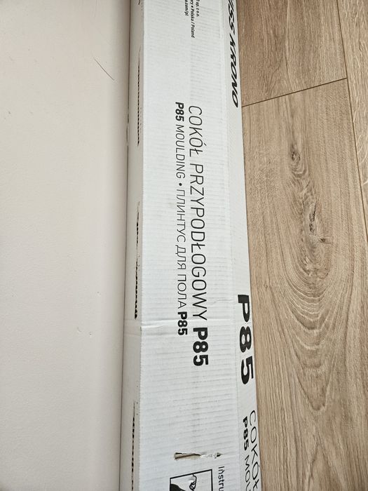 3 listy przypodłogowe Krono Swiss Dąb Albatros