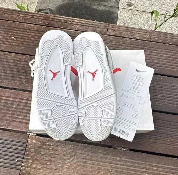 Buty damskie Trampk Jordan 4 Retro White Oreo R.36
