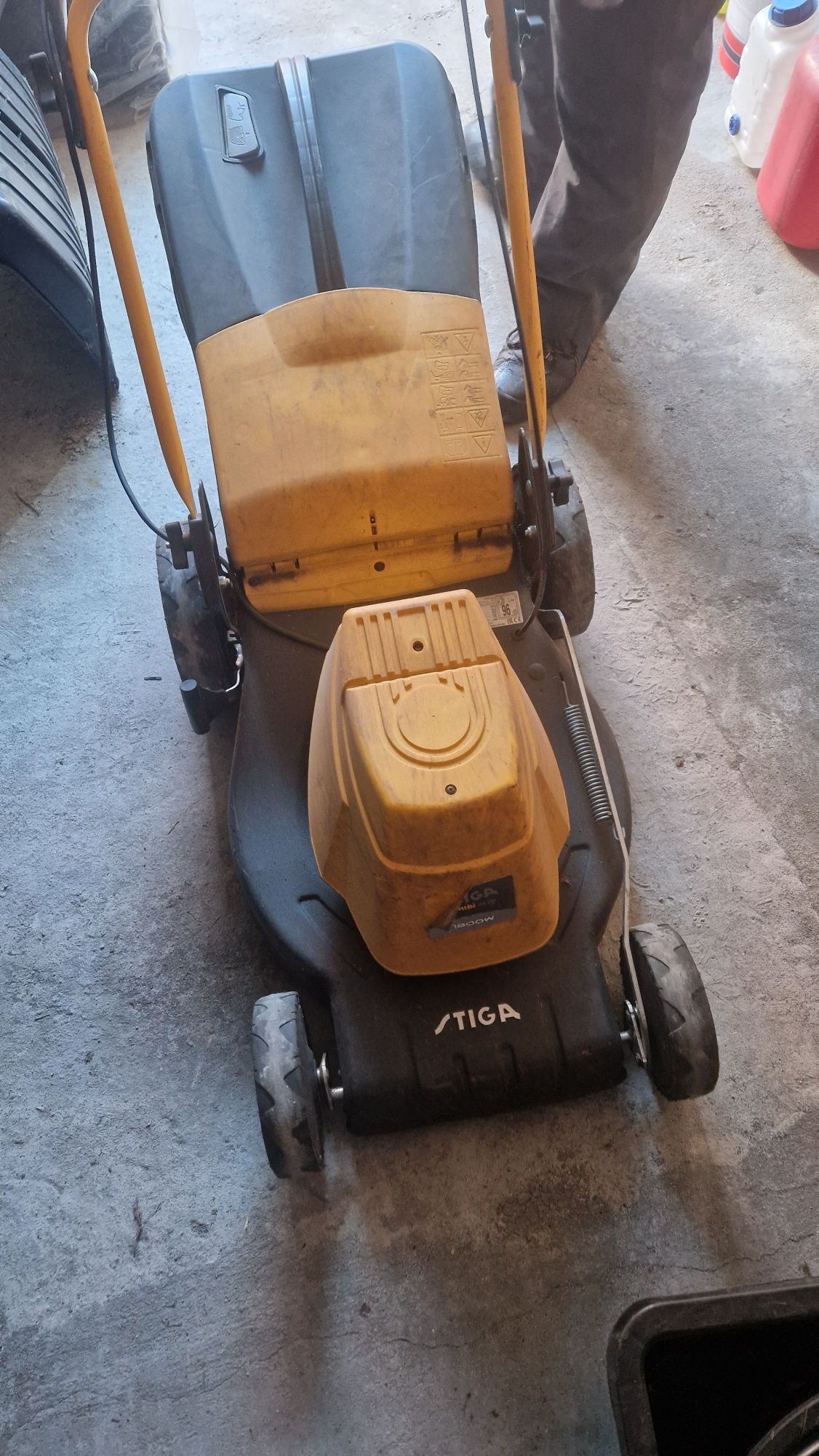 Kosiarka elektryczna STIGA Combi 48 ES