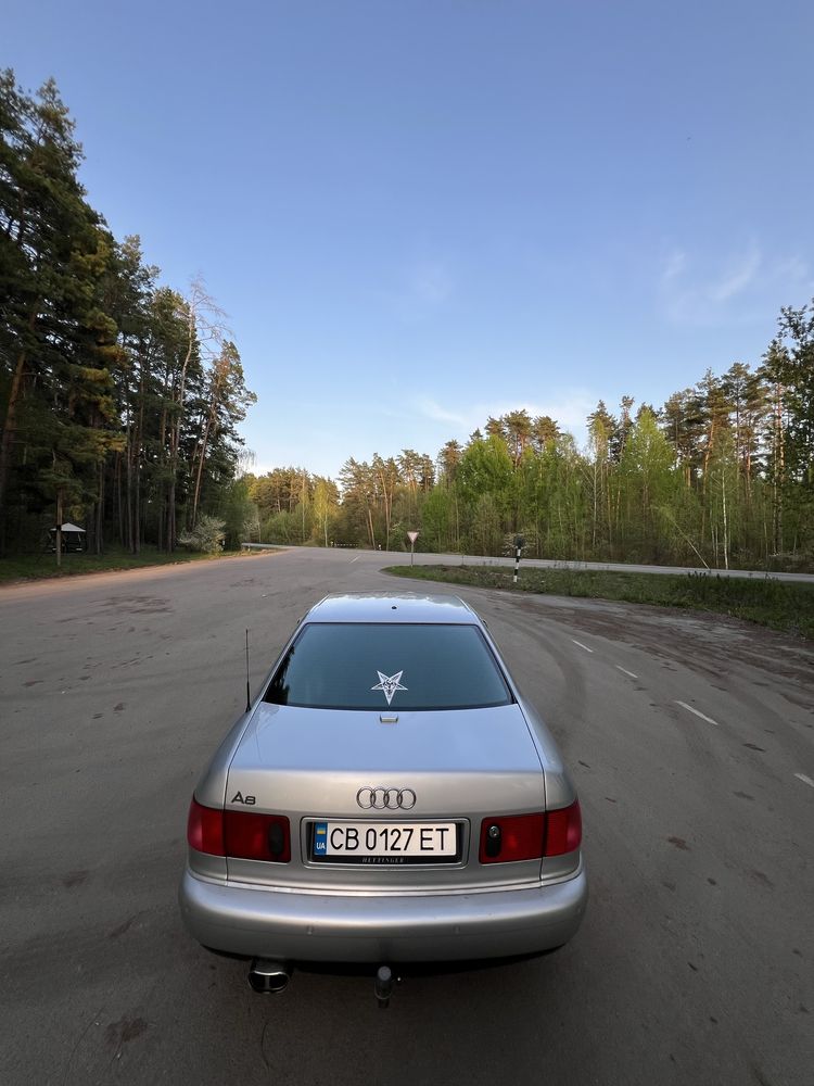Ауді А8 D2 Qwattro 3.3