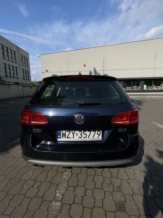 Sprzedam Volkswagen passat alltrack  Salon Polska