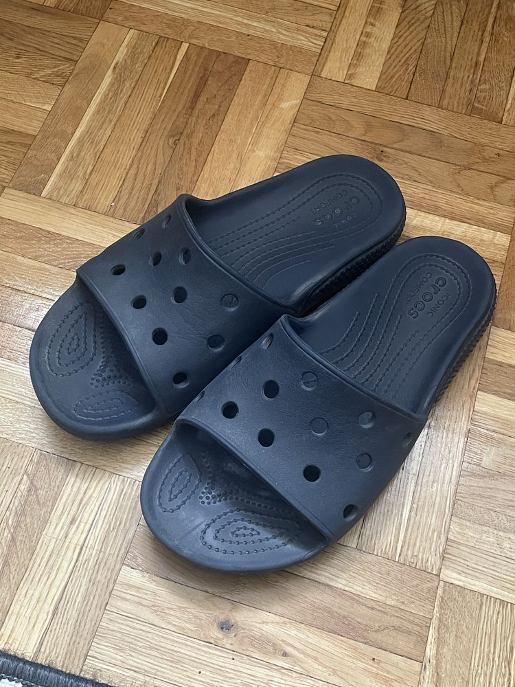 Klapki Crocs 38-39