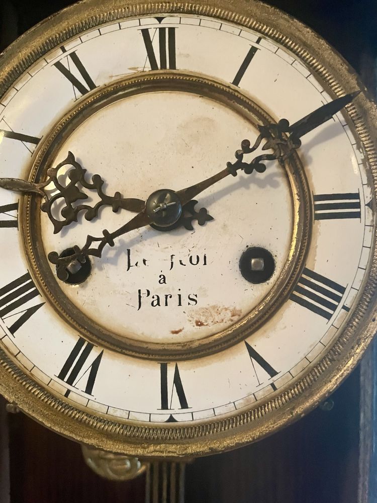 Часы настенные Париж Франция