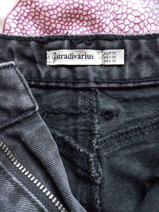 Saia de ganga curta com atilhos Stradivarius