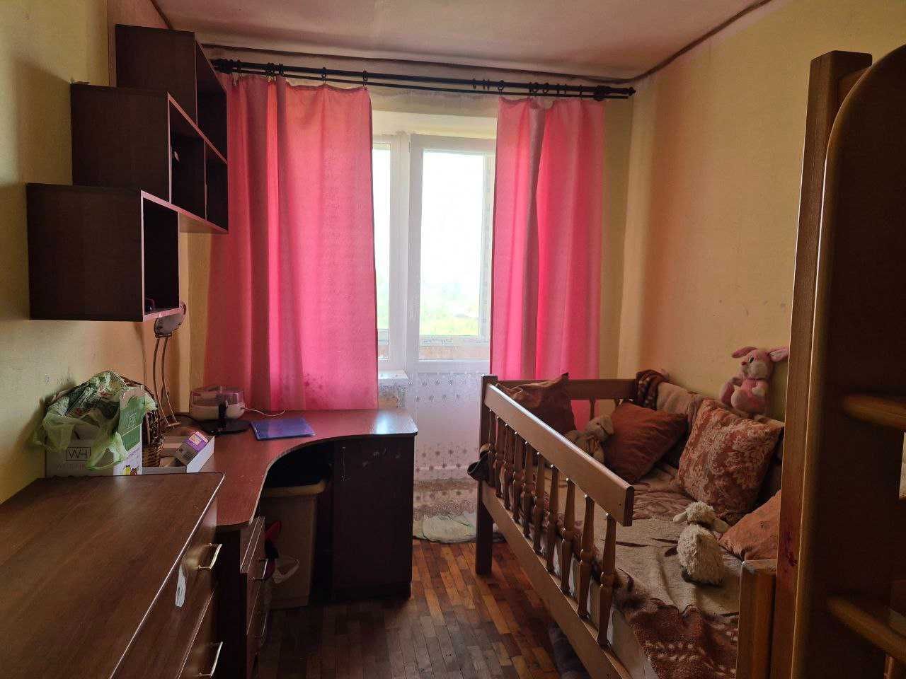 Продаж 2 к квартири з опаленням