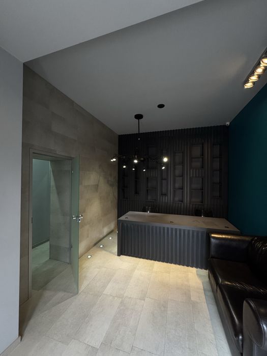 Продаж офісного приміщення