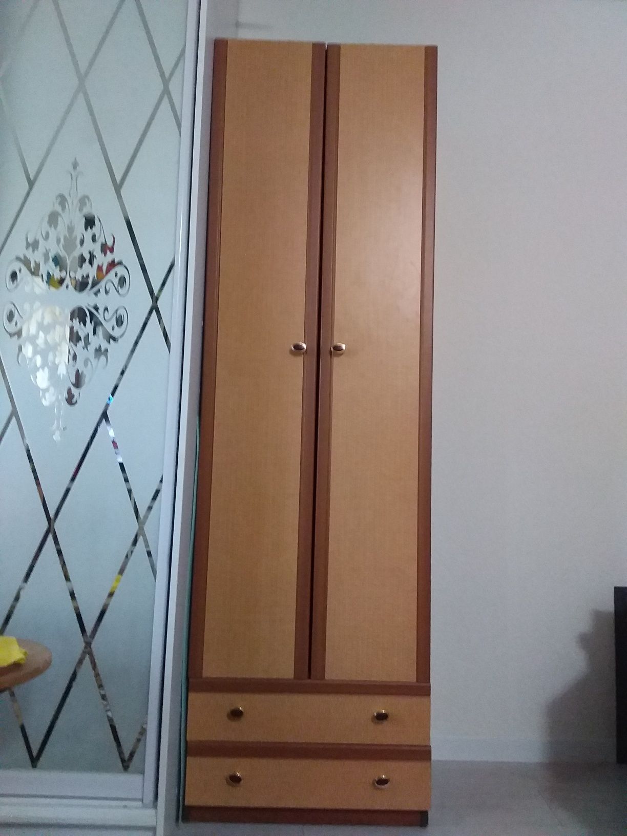 Прихожа  б/у 5.500