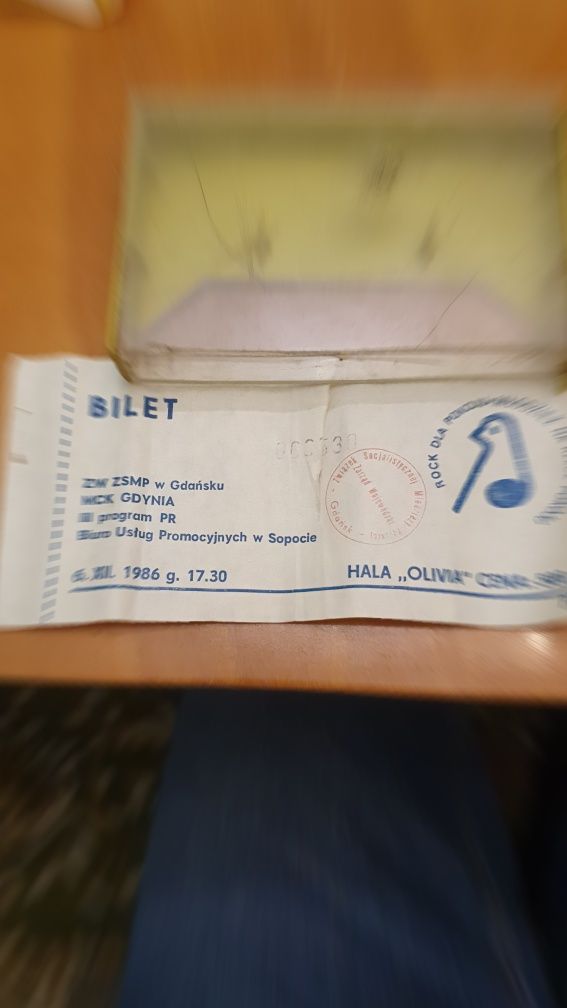 Bilety kolekcjonerskie na koncerty metalowych zespołów