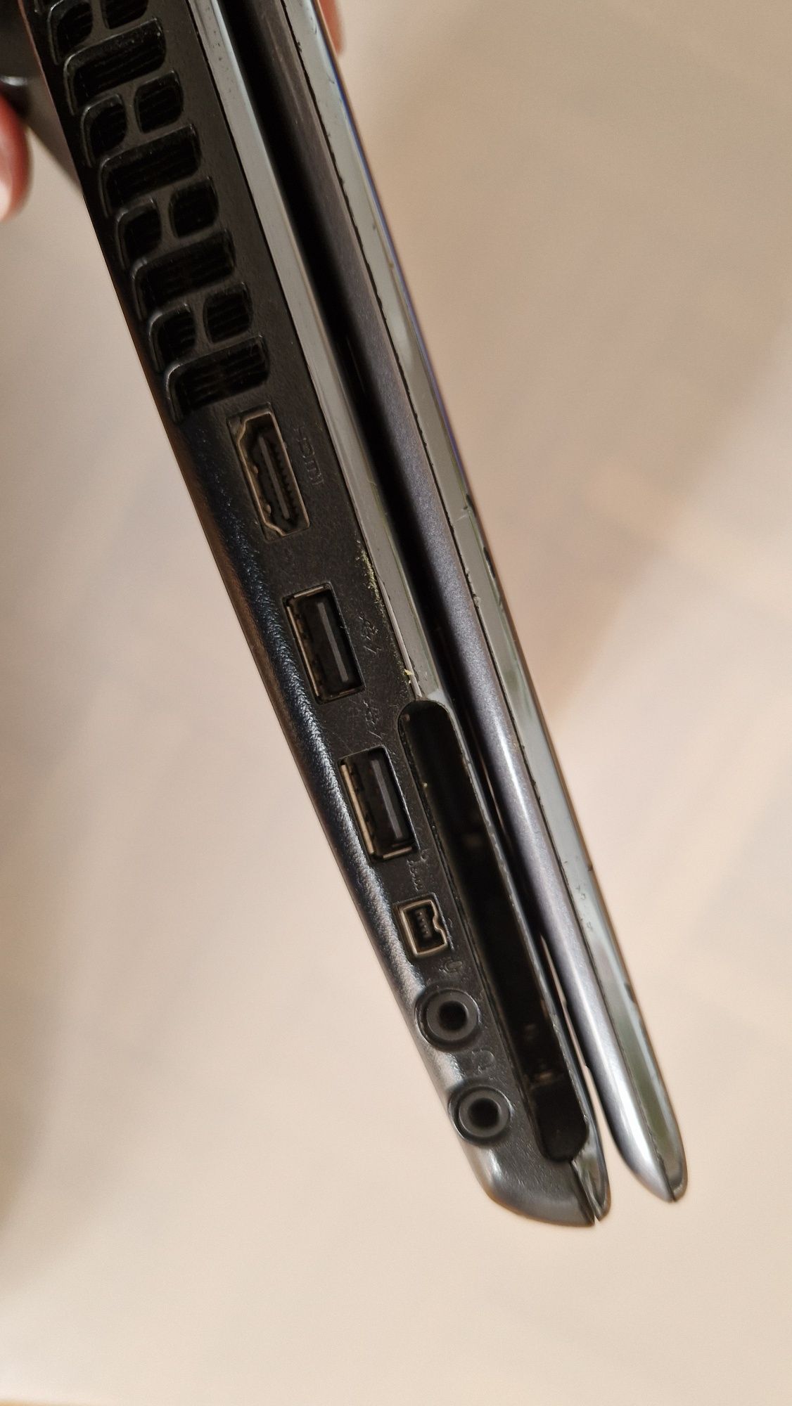Toshiba Satellite U400-10J