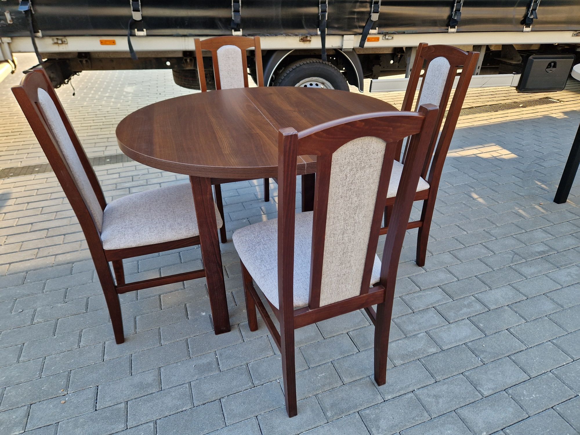 Nowe: Stół okrągły + 4 krzesła,  orzech + kawa , transport cała POLSKA