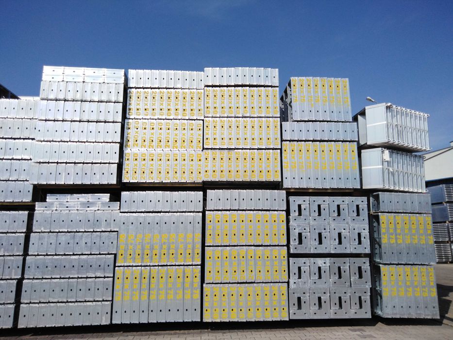 Wynajem szalunki Grójec rusztowania kontenery ogrodzenia sklejka