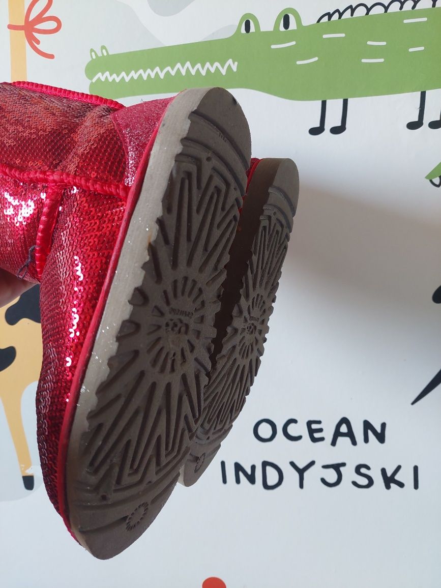 Uggi buty cekiny błyszczące 38-39 ugg Australia śniegowce  czerwone