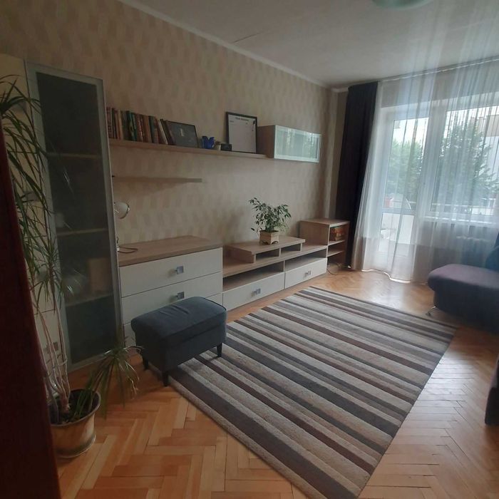 Оренда, 2-кімнатной квартири, вул. Олександра Довженка, 10.