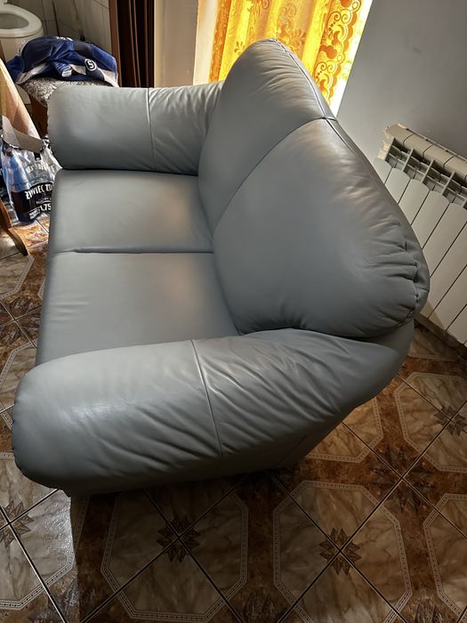 Sofa 2 osobowa nie rozkładana w bardzo dobrym stanie