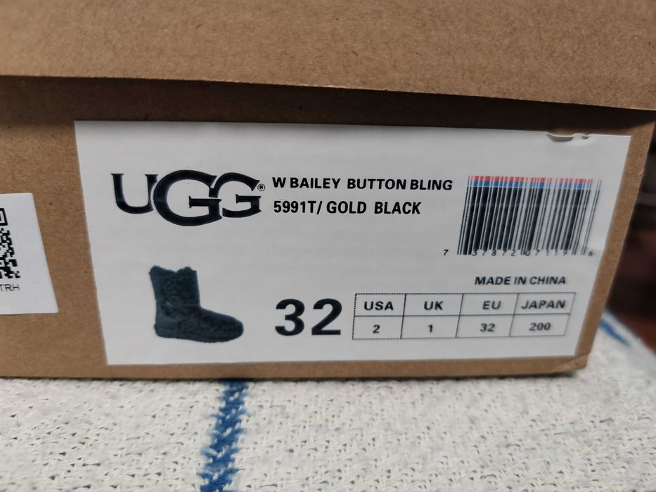 Угги для девочки UGG 5991T Bailey Button (EU32)