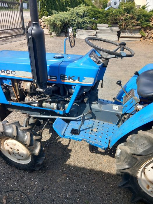 Traktorek iseki tu 1600