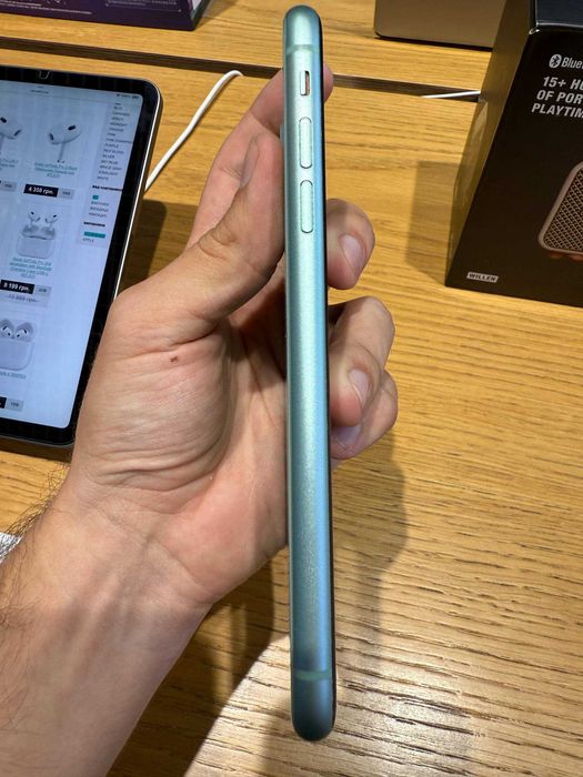Б/У iPhone 11 128GB Green - Кредит 0%