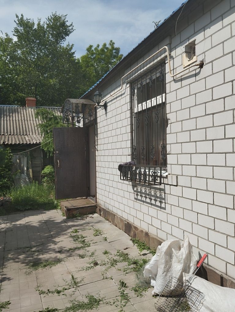 Продам новый дом в Нововодолажском районе