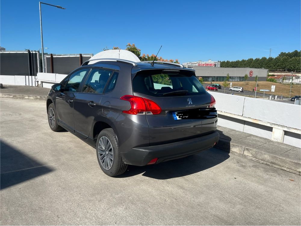 Peugeot 2008 1.2 PureTech Active – 7 750,00€