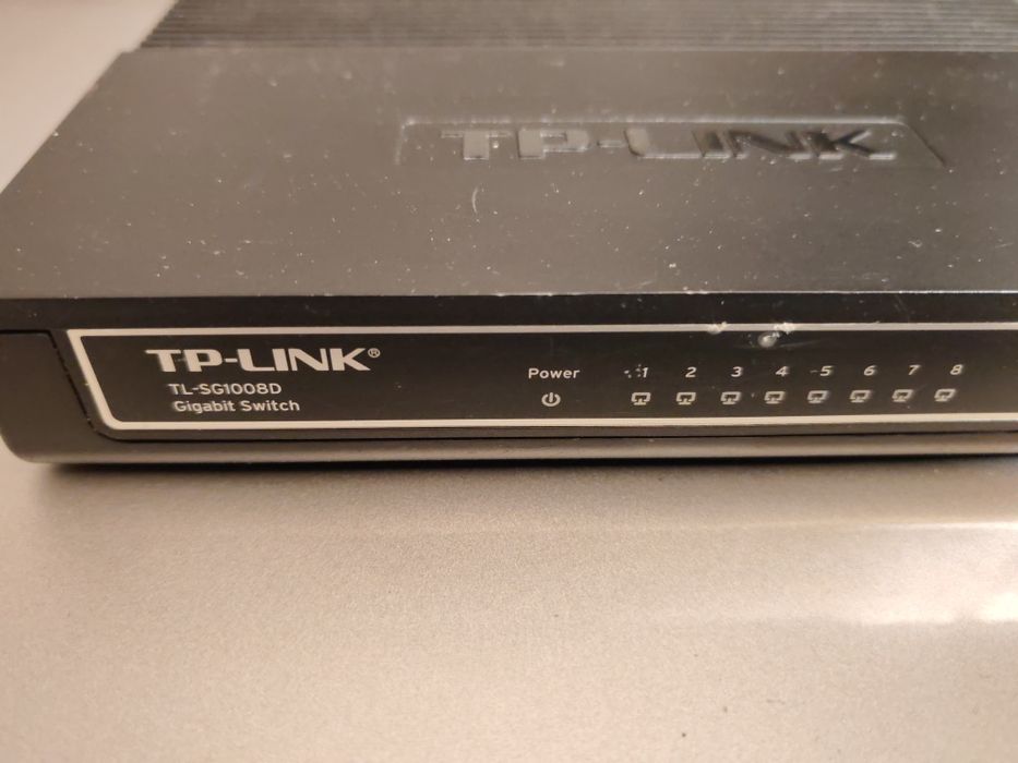 Switch gigabit 8 portów TP Link TL-SG1008D
