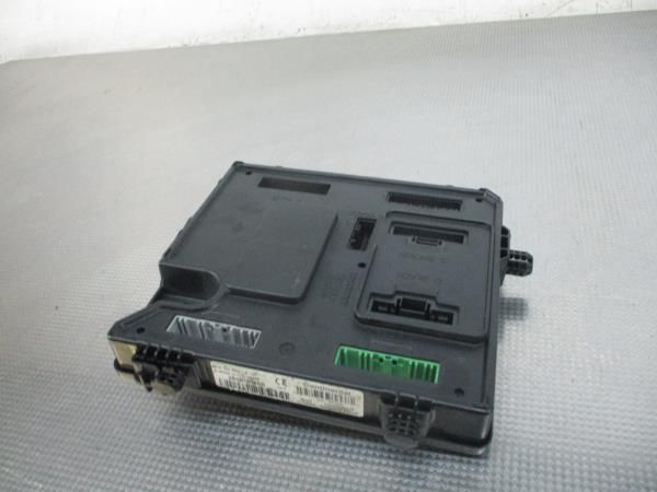 Caixa fusíveis / SAM / BSI RENAULT Grand Scénic III (JZ0/1_)