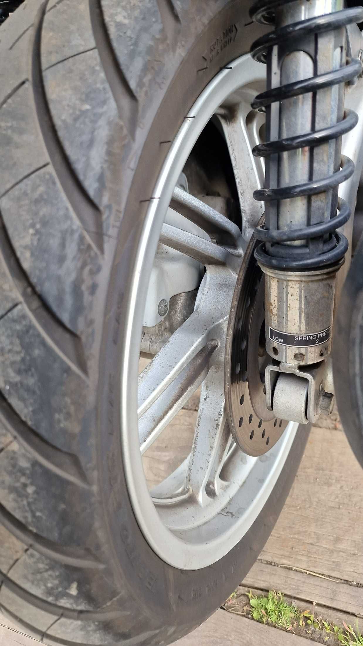 Honda SH300i bez kluczykowa LED ABS TCS kontrola trakcji 2019'