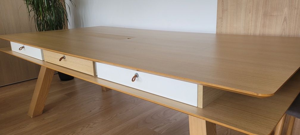 Stół 2m x 1m z szufladami