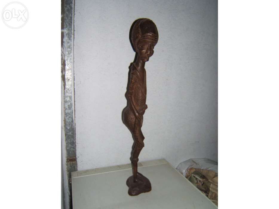 Escultura indigena africana