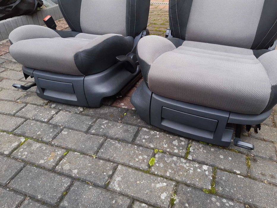 Fotele Skoda Fabia II, Roomster Sport