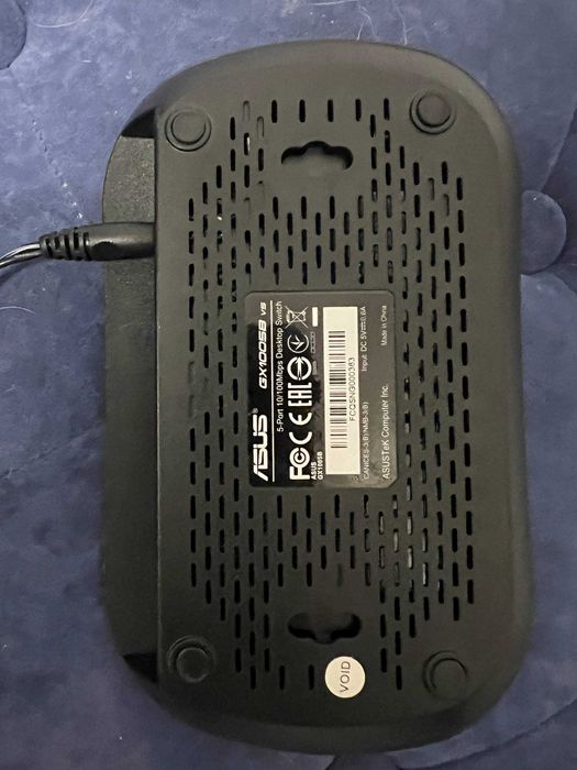 ASUS GX1005B V5 Комутатор 5-портовий 100Мбіт (є 2 шт)