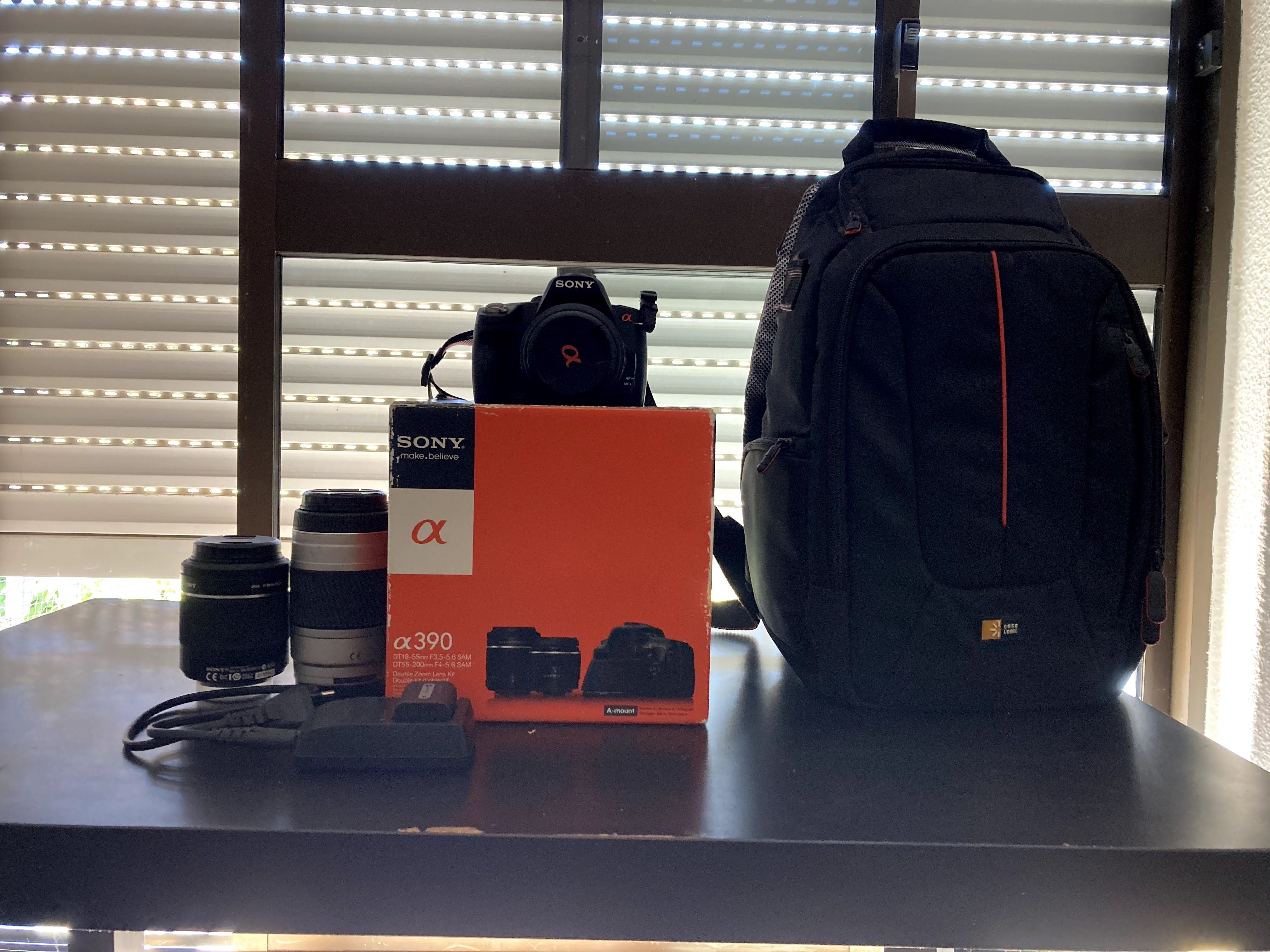 Máquina Fotográfica SONY ALPHA 390