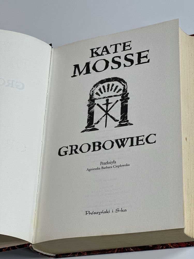 Grobowiec Kate Mosse