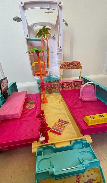 Rozkładany camper Barbie