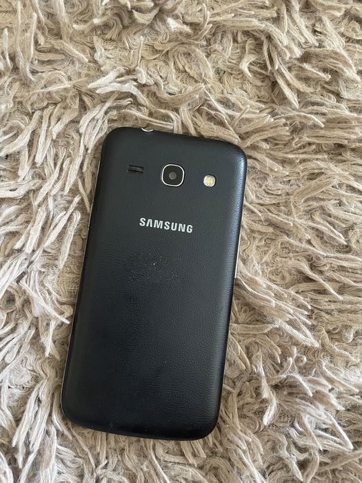 Телефони на запчастини