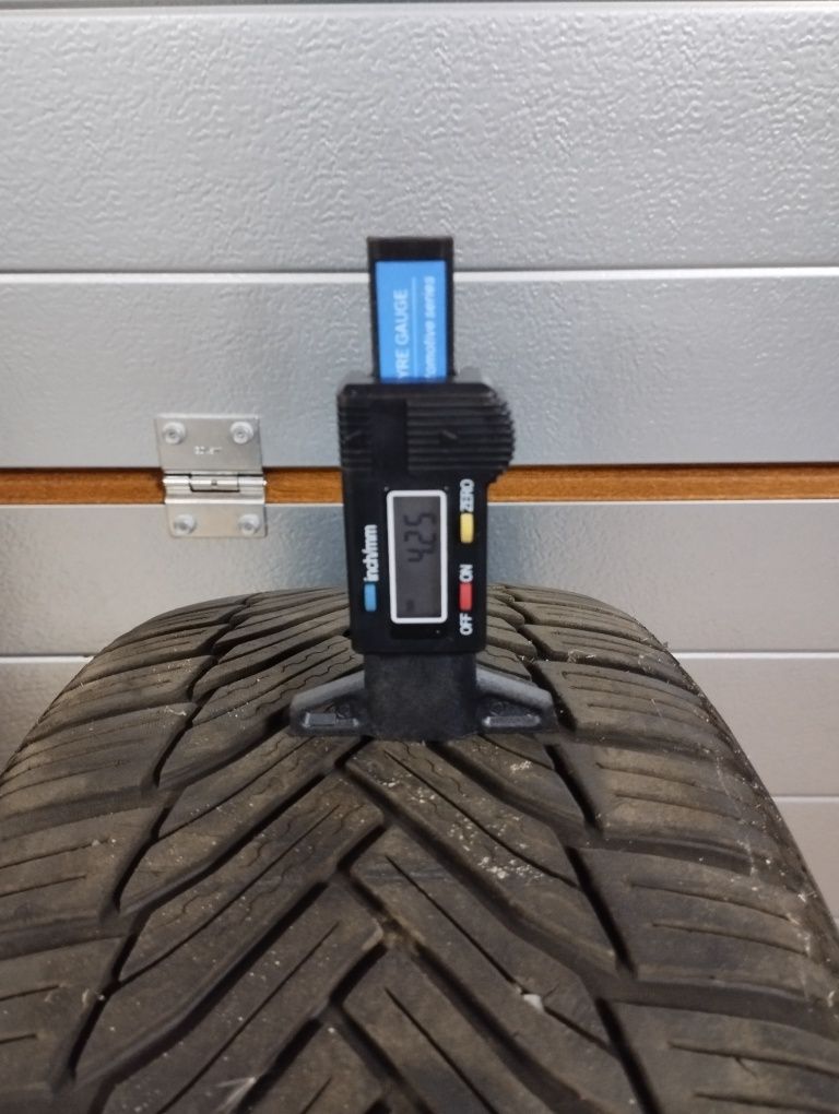 4 x felgi stalowe 16 + opony Michelin Alpin6 205/55R16 2018 r. + kołpa