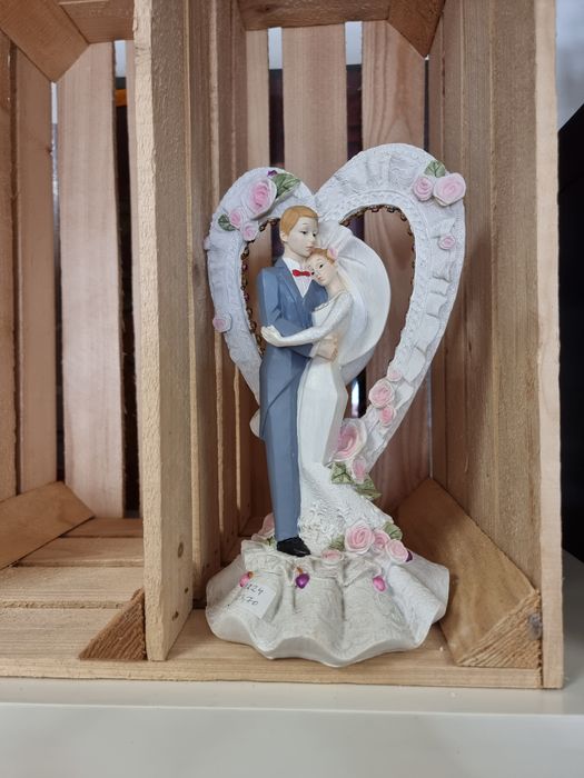 Figurki ślubne para młoda na stół dekoracje weselne figurka