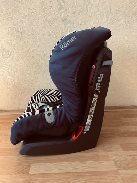 Автокресло Romer king plus zebra