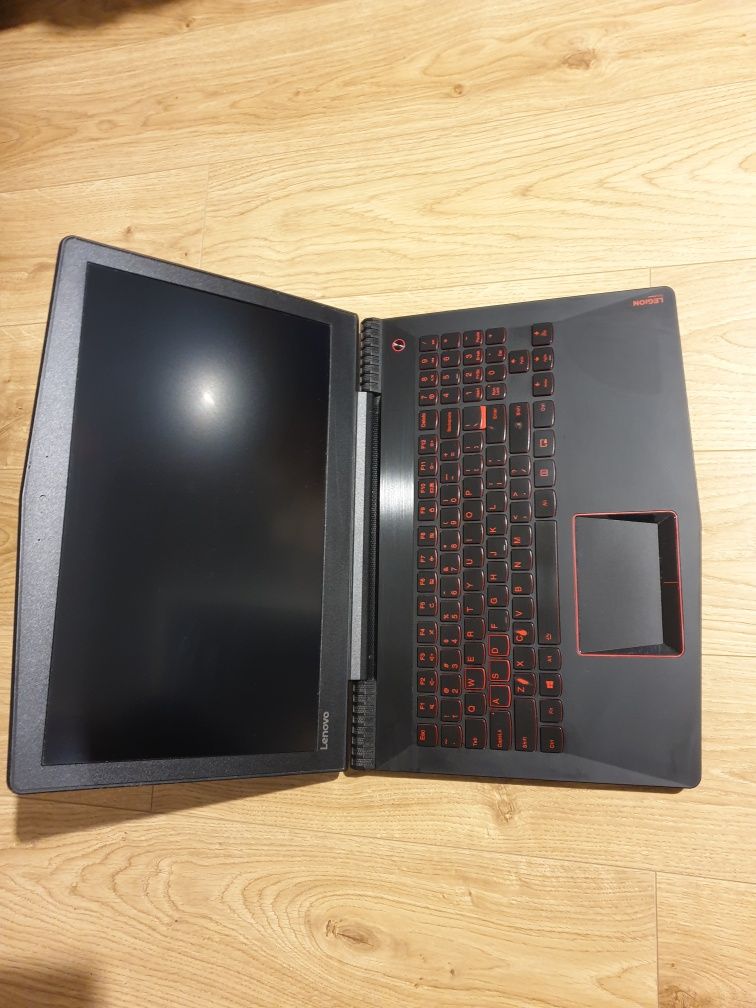 Laptop Lenovo Legion y520-15ikbn