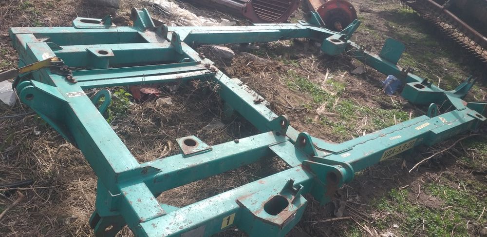 продам раму уда 3.8-4.5 або обміняю на запчасті до імпортной техніки