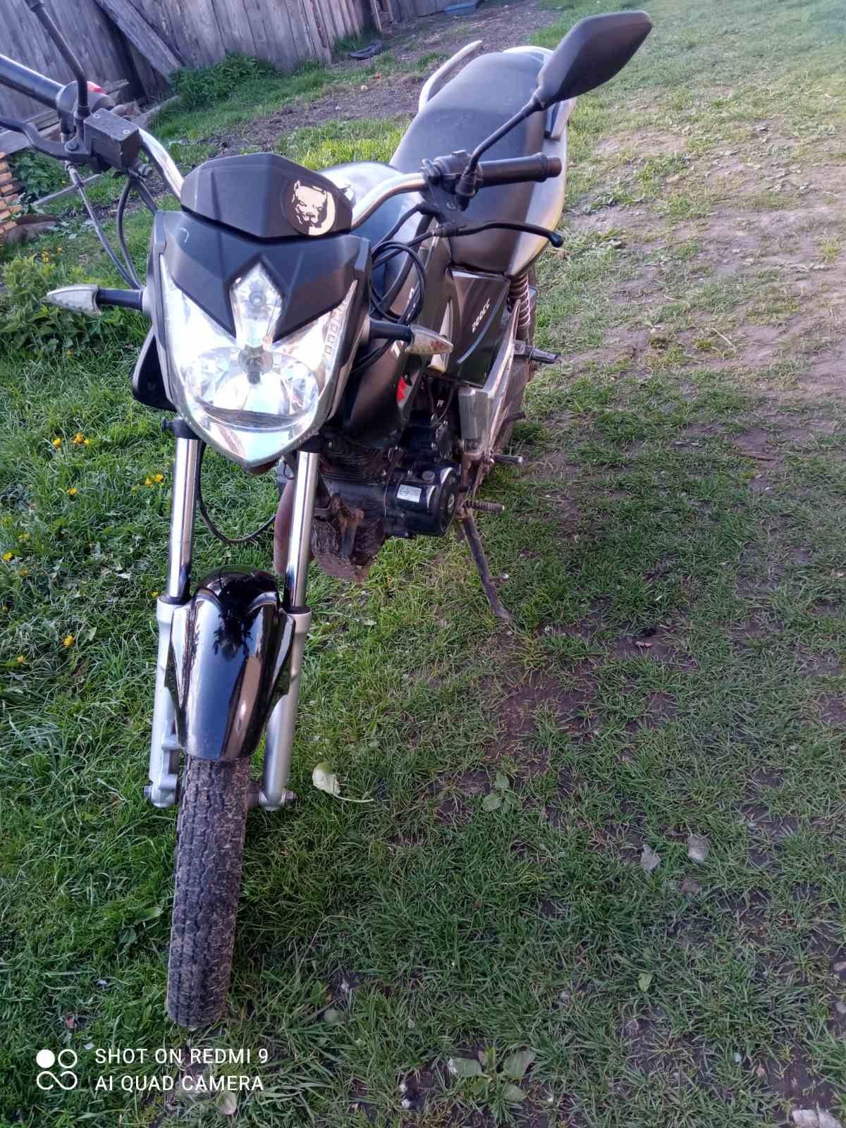 Продам мотоцикл тігер 200