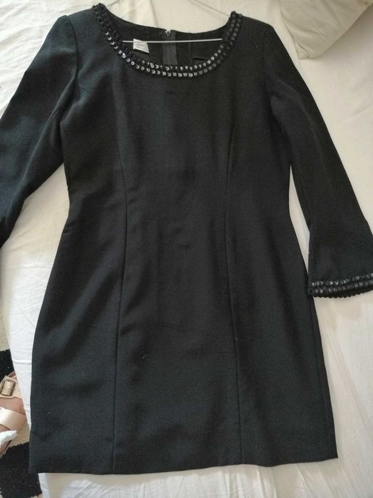 Vestido preto com lantejoulas boutique Maria Bonita M/L (ver medidas)