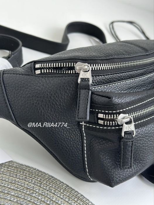 Бананка Calvin Klein