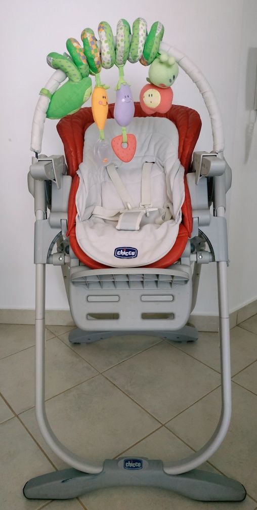 Cadeira alta evolutiva Polly Magic Chicco
