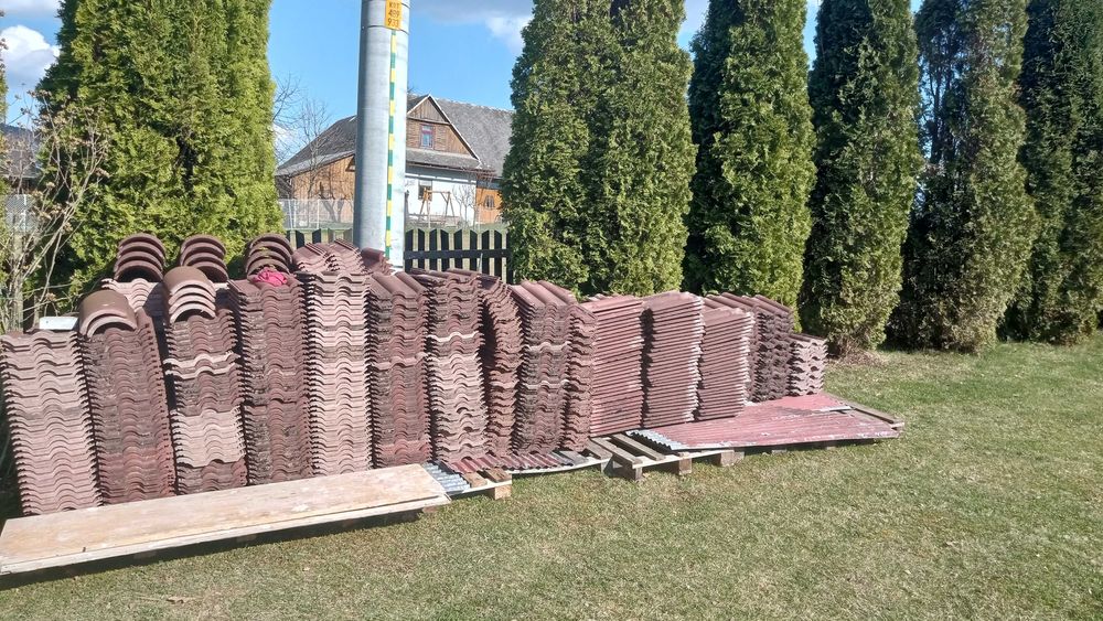 Dachówka rzymska betonowa IBF czerwona (cały komplet)
