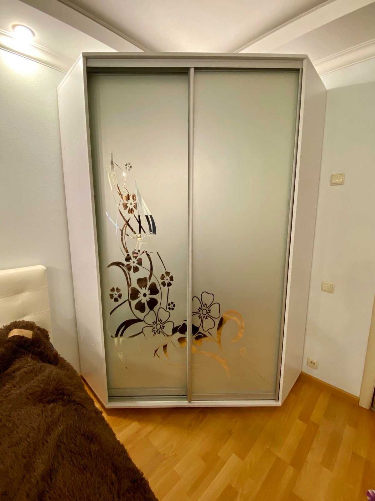 Шафа купе кутова. Трапеція. Оплата частинами МОНО і Приват!