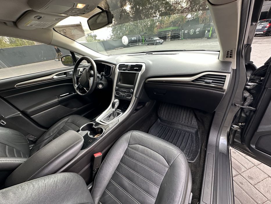 Ford Fusion SE AWD 2015